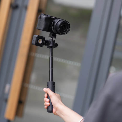 Mini trépied + perche extensible CapLock PGYTECH pour caméras d'action
