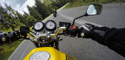 Accessoires GoPro pour la moto