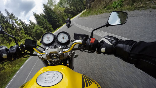 Accessoires GoPro pour la moto