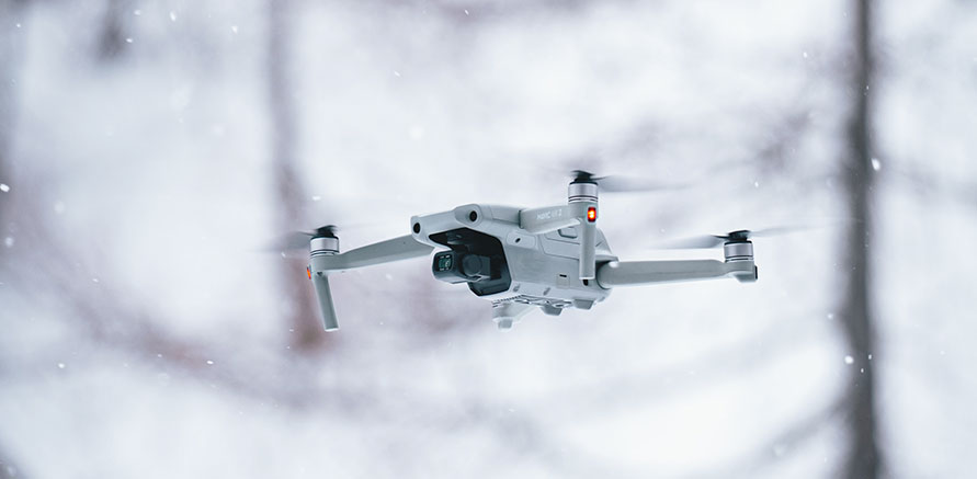 Faire voler son drone par temps froid ? Ce qu'il faut savoir !